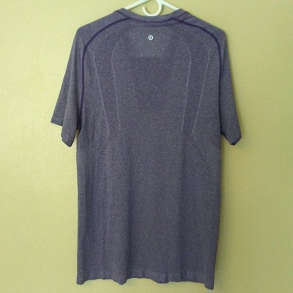 Lululemon V- Neck Tee Heathered Plum Size L (10/12)* - Picture 8 of 8